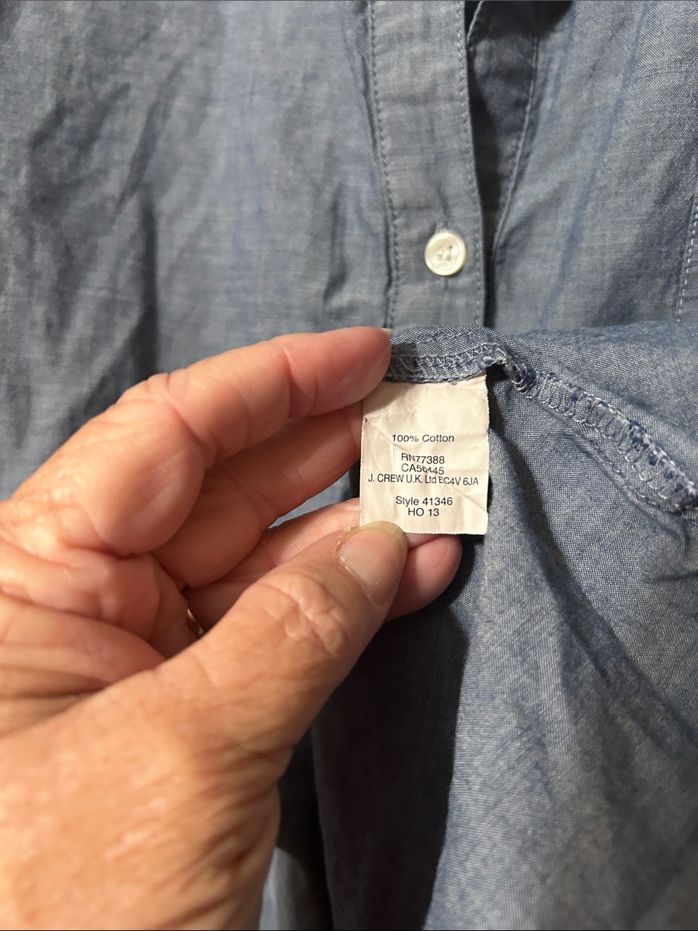 J Crew -LG- Blue - Women’s Lightweight Cotton 3-Button  Long Sleeve Shirt - Picture 3 of 6